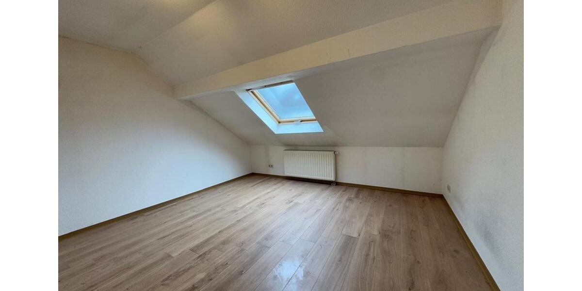 Etagenwohnung Gries - 3 Zimmer, 80 m&sup2;, 750&euro; | Angebot:24272108