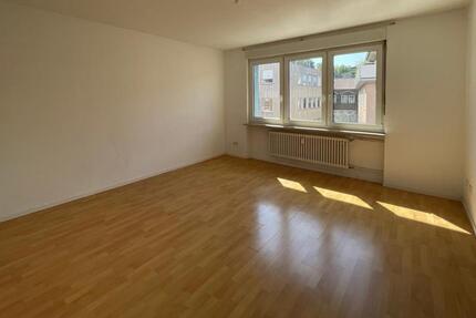 Helle 3 Zimmer Wohnung im Herzen von Würzburg – Augustinerstraße 3 zimmer