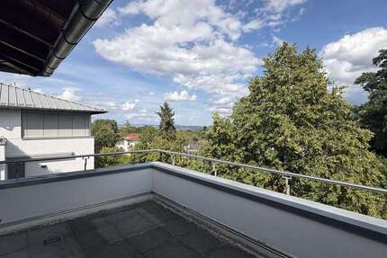 Wohnung Kassel Bad Wilhelmshöhe - 4 Zimmer, 141 m&sup2;, 1.800&euro; | Angebot:27272528