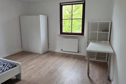 Wohnen auf Zeit Nordheim - 1 Zimmer, 17 m&sup2;, 500&euro; | Angebot:26326678