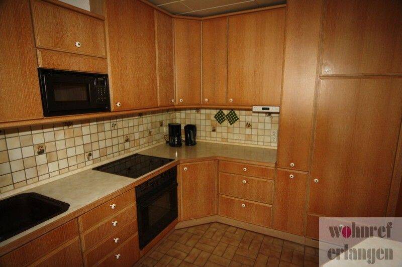 MÖBLIERTES Einfamilienhaus mit 4,5 Zimmer, sowie Garten und Terrasse in Nürnberg-Großgründlach