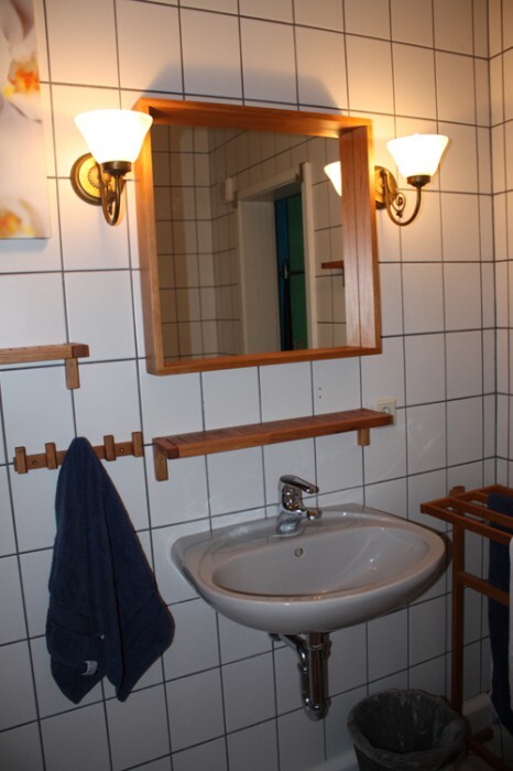 Gemütliche möblierte Wohnung für Wochenend-Heimfahrer in Arnstadt-Rudisleben