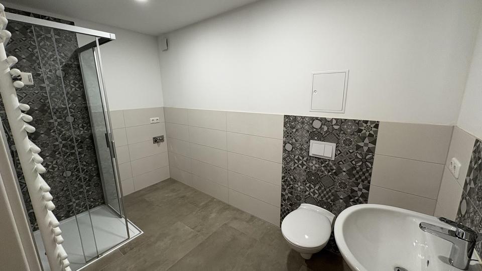 Erdgeschoßwohnung Pößneck - 2 Zimmer, 53 m&sup2;, 385&euro; | Angebot:24984112