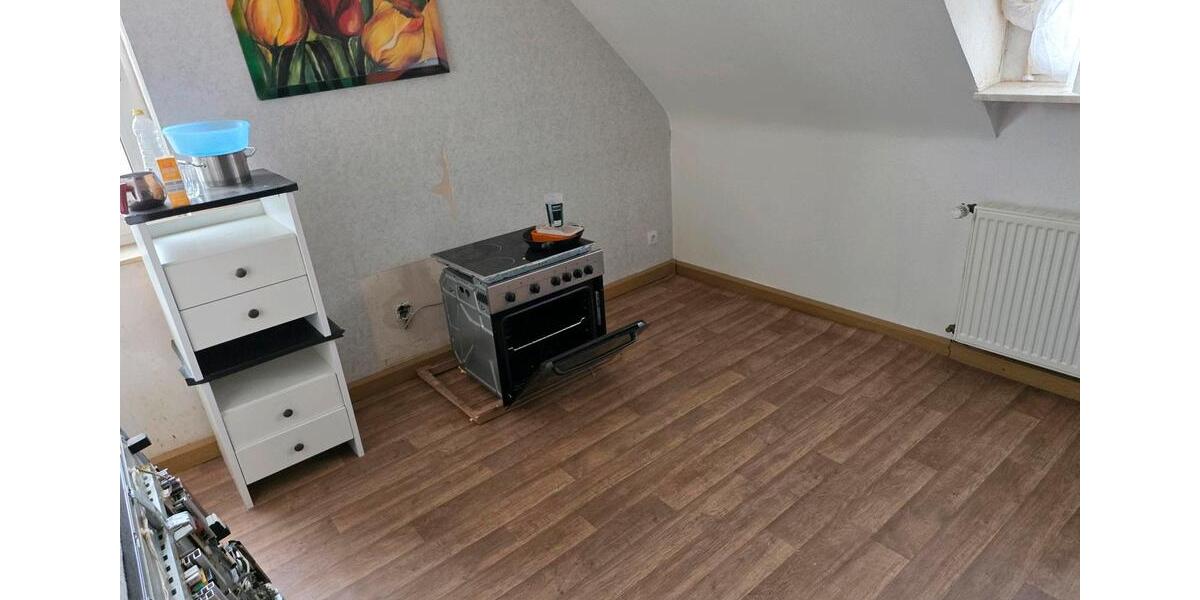 Dachgeschoßwohnung Alsdorf - 2 Zimmer, 40 m&sup2;, 730&euro; | Angebot:25931872