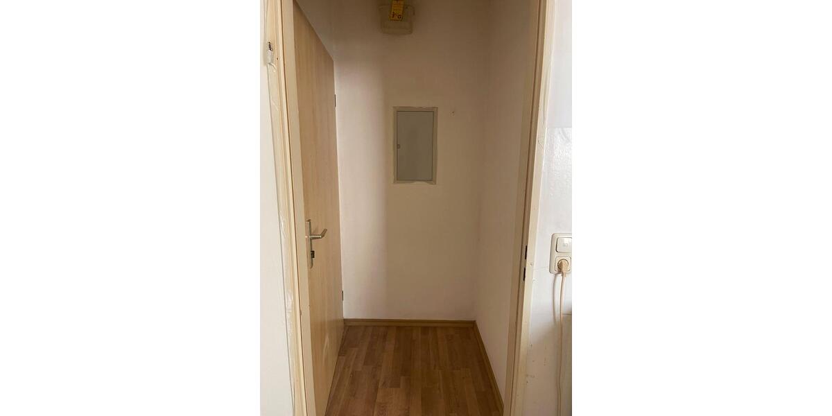Etagenwohnung Regensburg Kumpfmühl - 1.5 Zimmer, 25 m&sup2;, 620&euro; | Angebot:26660061