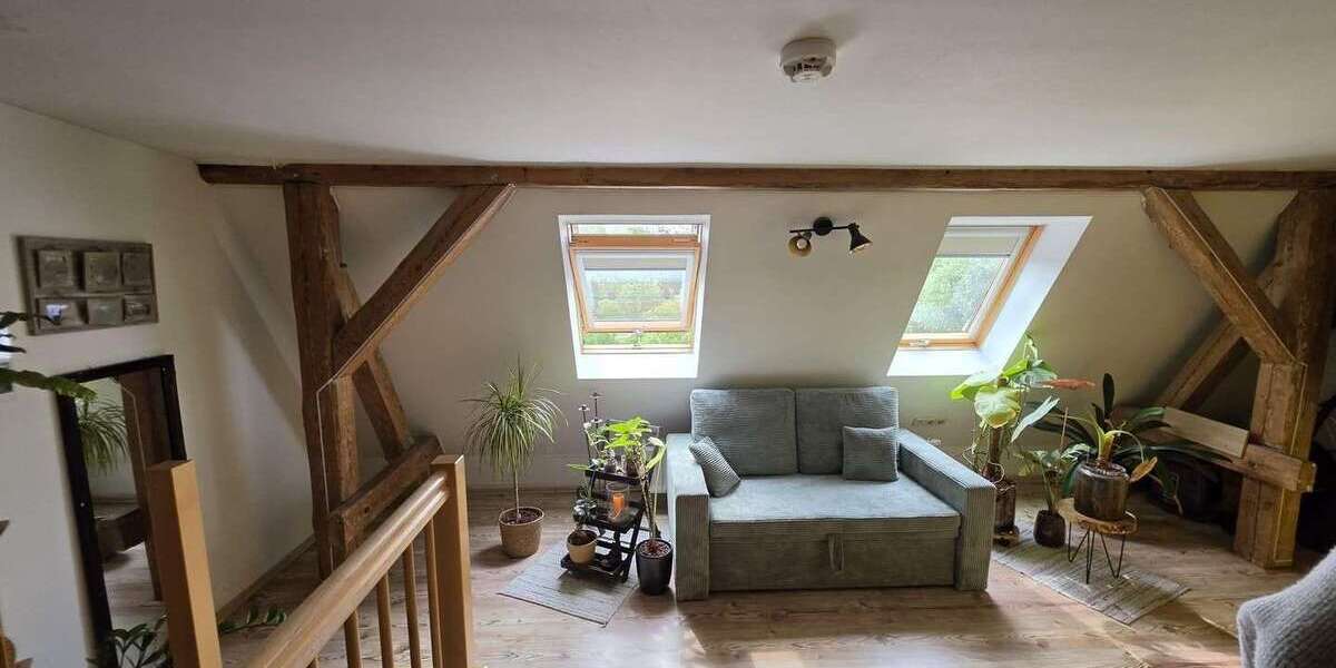 Etagenwohnung Frankfurt Oder - 3 Zimmer, 99 m&sup2;, 860&euro; | Angebot:27069128