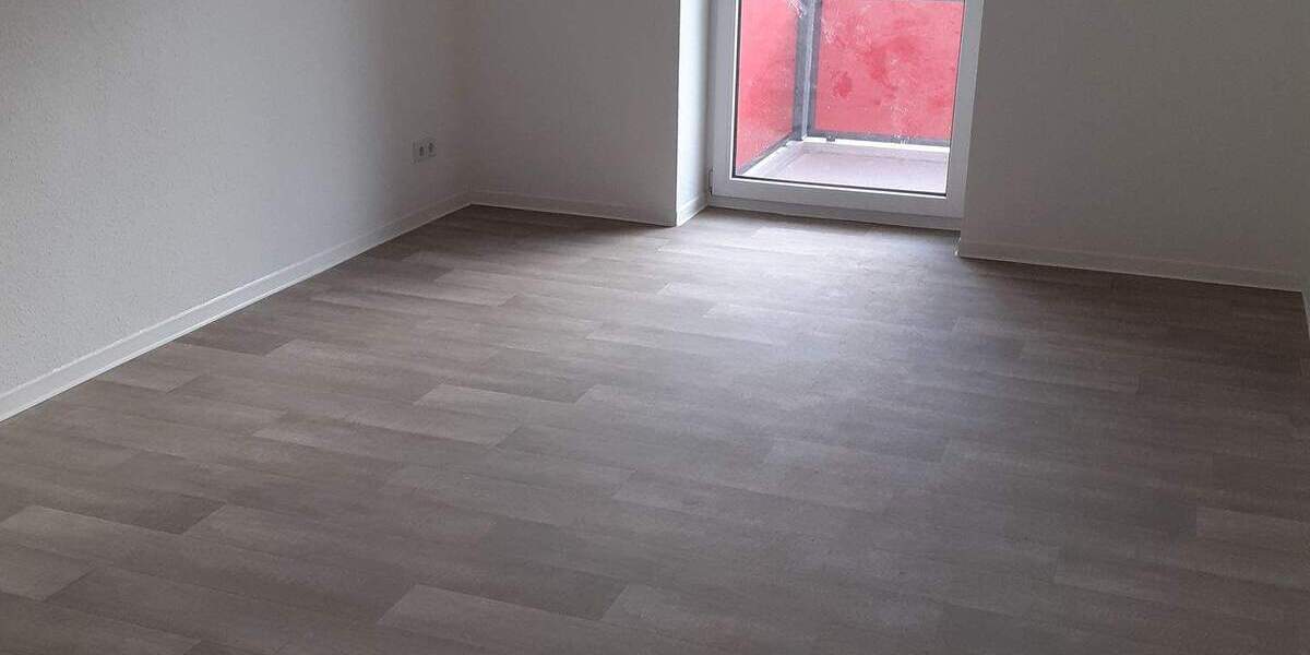 Etagenwohnung Oelsnitz/Erzgebirge Oelsnitz - 2 Zimmer, 66 m&sup2;, 430&euro; | Angebot:23940808