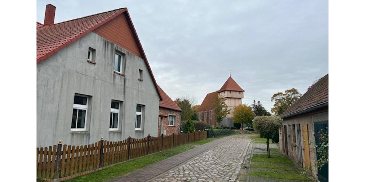 Dachgeschoßwohnung Wittenhagen - 4 Zimmer, 84 m&sup2;, 599&euro; | Angebot:24316663