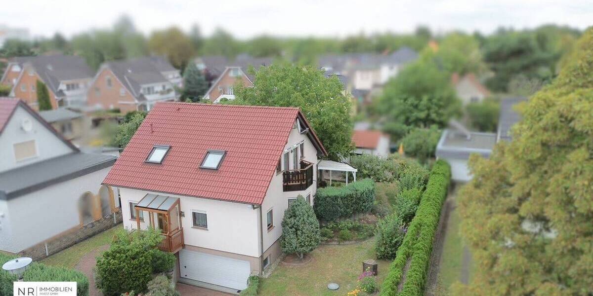 Einfamilienhaus Berlin Biesdorf - 5 Zimmer, 130 m&sup2;, 2.350&euro; | Angebot:26758918