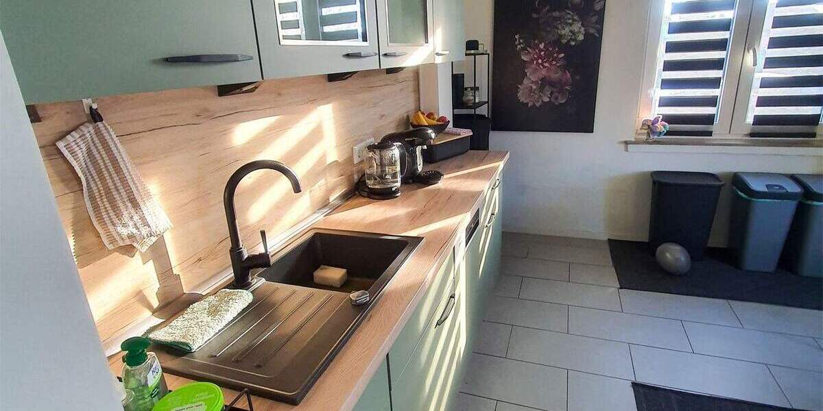 Etagenwohnung Nienburg - 4 Zimmer, 155 m&sup2;, 970&euro; | Angebot:25667281