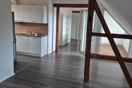 Wohnung Knüllwald - 4 Zimmer, 80 m&sup2;, 740&euro; | Angebot:26006072