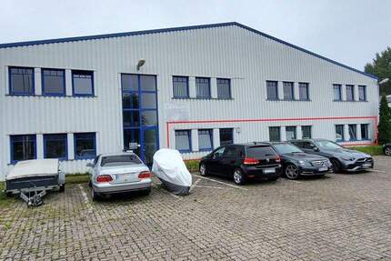 Gewerbeobjekt Lübeck / Sankt Lorenz Nord St. Lorenz Nord - 4 Zimmer, 157 m&sup2;, 900&euro; | Angebot:25681896