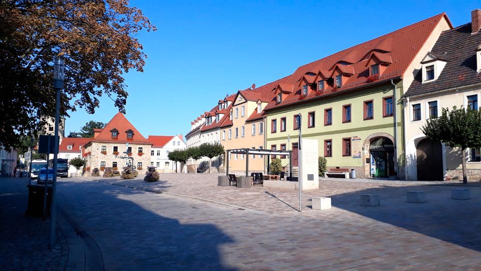 Einfamilienhaus Bad Lauchstädt - 3.5 Zimmer, 100 m&sup2;, 990&euro; | Angebot:26594402