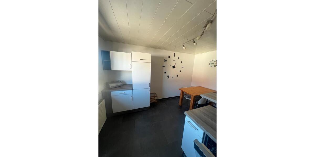 Etagenwohnung Maxhütte-Haidhof Haidhof - 2 Zimmer, 65 m&sup2;, 850&euro; | Angebot:26662940