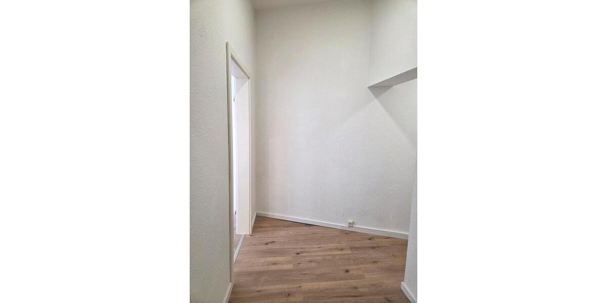 Hochparterre Kaiserslautern Betzenberg - 1 Zimmer, 27 m&sup2;, 400&euro; | Angebot:25977507