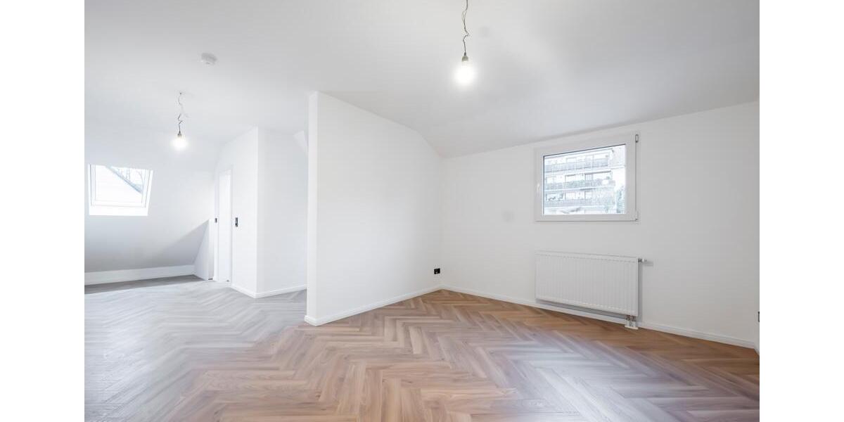 Erstbezug nach Sanierung – Moderne Maisonette Wohnung 4 zimmer
