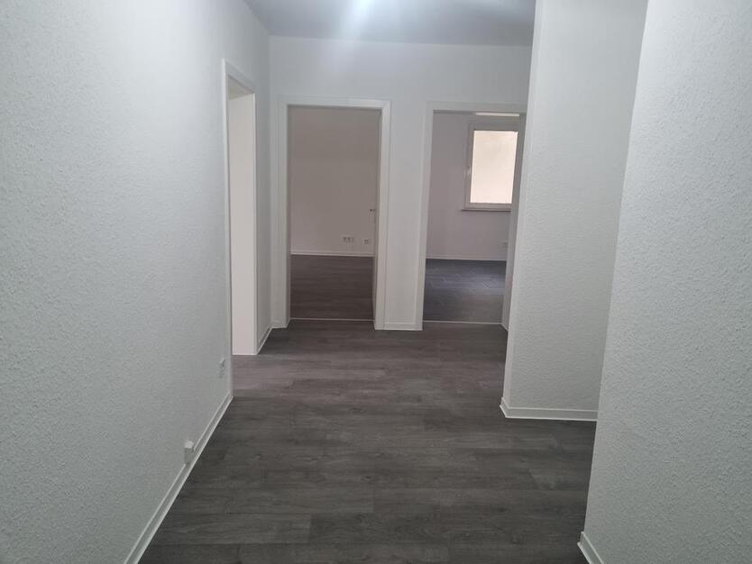 Geräumige 2-Zimmer-Wohnung wartet auf Sie zimmer