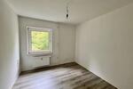 Geschmackvoll SANIERTE ERDGESCHOSSWOHNUNG mit flexiblem Grundriss und BALKON!! zimmer