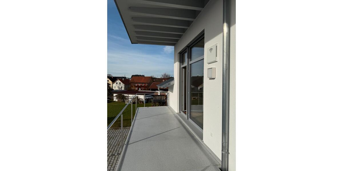 Dachgeschoßwohnung Legau - 3 Zimmer, 99 m&sup2;, 1.250&euro; | Angebot:24422363