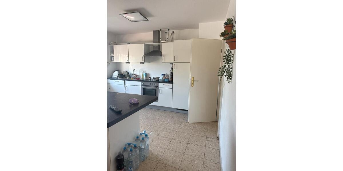 Wohnen auf Zeit Darmstadt Eberstadt - 4 Zimmer, 180 m&sup2;, 1.150&euro; | Angebot:26502208