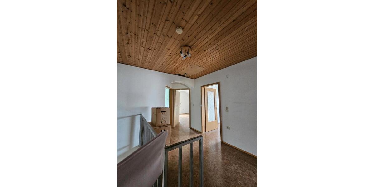 Doppelhaushälfte Wörth am Rhein - 6 Zimmer, 140 m&sup2;, 1.300&euro; | Angebot:25161044