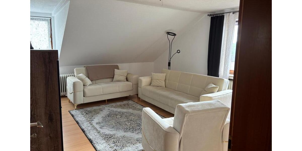 Dachgeschoßwohnung Löhne - 3 Zimmer, 75 m&sup2;, 600&euro; | Angebot:26605409