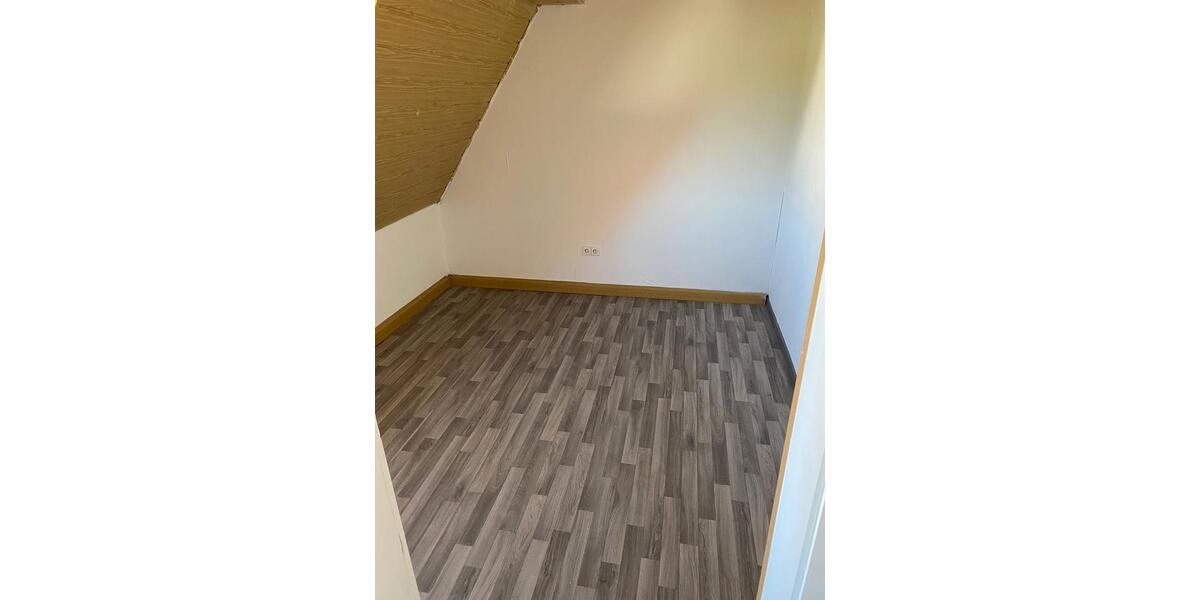 Wohnung zu vermieten 4 zimmer