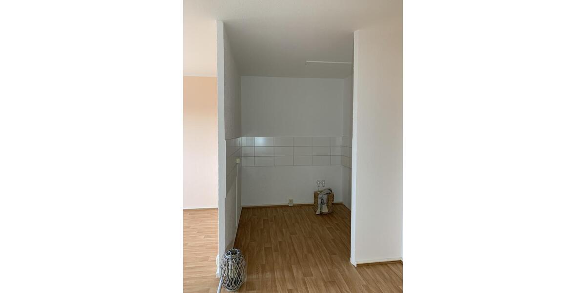Etagenwohnung Zschopau - 4 Zimmer, 68 m&sup2;, 340&euro; | Angebot:24704353