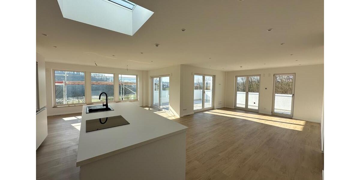 Einfamilienhaus Warburg - 2 Zimmer, 110 m&sup2;, 1.300&euro; | Angebot:24658539