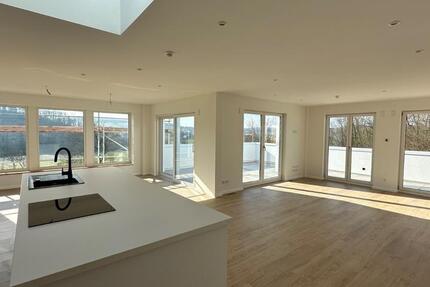 Haus Warburg - 2 Zimmer, 110 m&sup2;, 1.300&euro; | Angebot:24658539