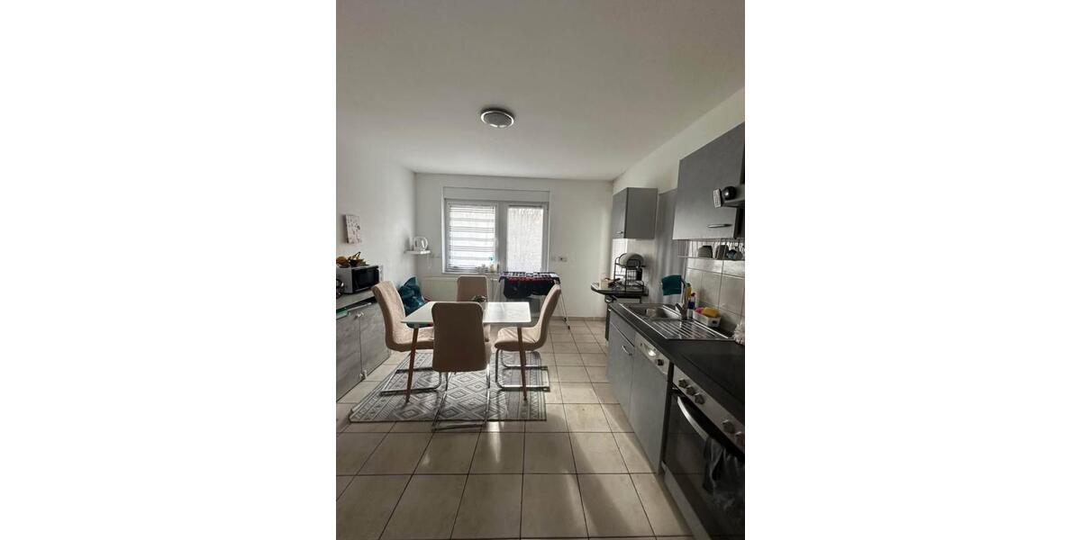 Etagenwohnung Ludwigshafen am Rhein Ludwigshafen-Hemshof - 2 Zimmer, 65 m&sup2;, 850&euro; | Angebot:26038599