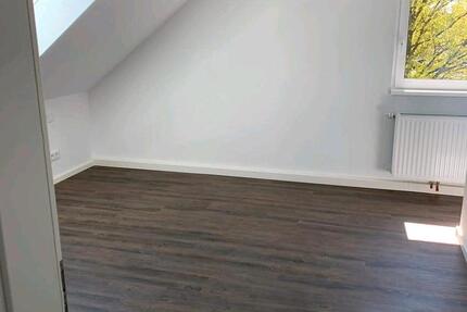 2-Zimmer-Dachgeschoßwohnung in Anderten-Misburg