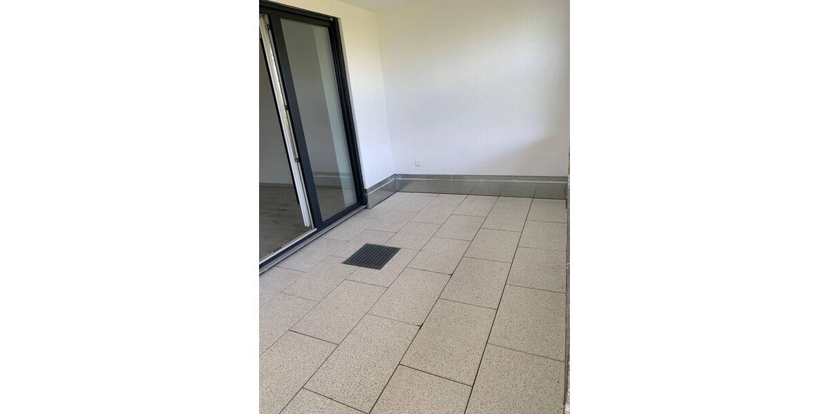 Etagenwohnung Villingen-Schwenningen Schwenningen - 4 Zimmer, 98 m&sup2;, 1.050&euro; | Angebot:26794375