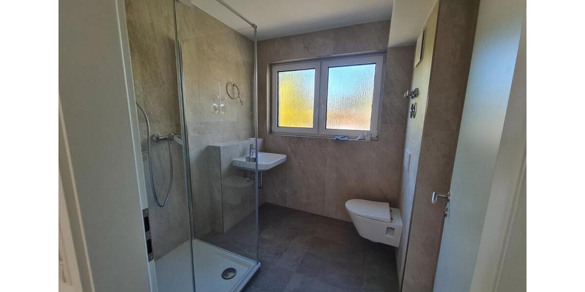 Dachgeschoßwohnung Heppenheim (Bergstraße) - 3 Zimmer, 65 m&sup2;, 1.025&euro; | Angebot:26612037
