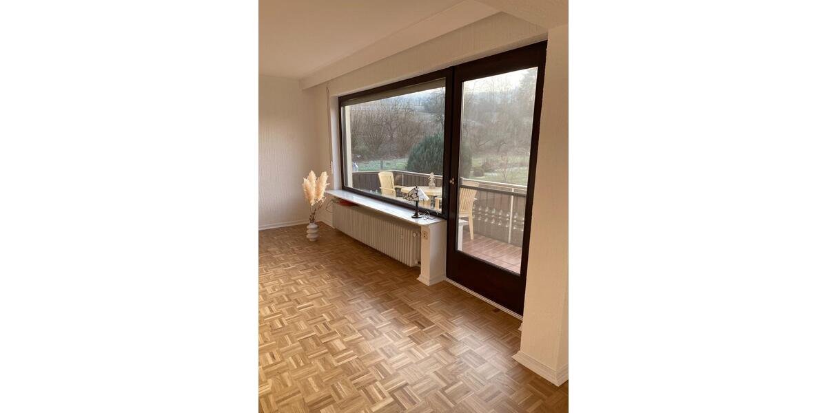 Erdgeschoßwohnung Wehretal - 4 Zimmer, 115 m&sup2;, 800&euro; | Angebot:25841075