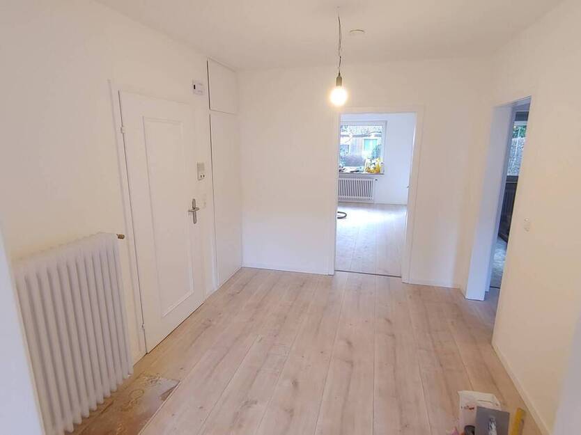 Wohnen am Waldrand: Sanierte 3-Zi.-Wohnung mit Süd-Terrasse in Lübeck-St. Gertrud, Tesdorpfstraße