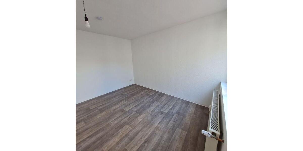 Etagenwohnung Finsterwalde - 4 Zimmer, 109 m&sup2;, 650&euro; | Angebot:23677591