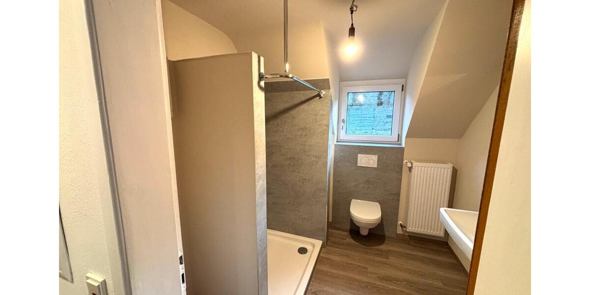 Dachgeschoßwohnung Daun - 2 Zimmer, 53 m&sup2;, 450&euro; | Angebot:24555525