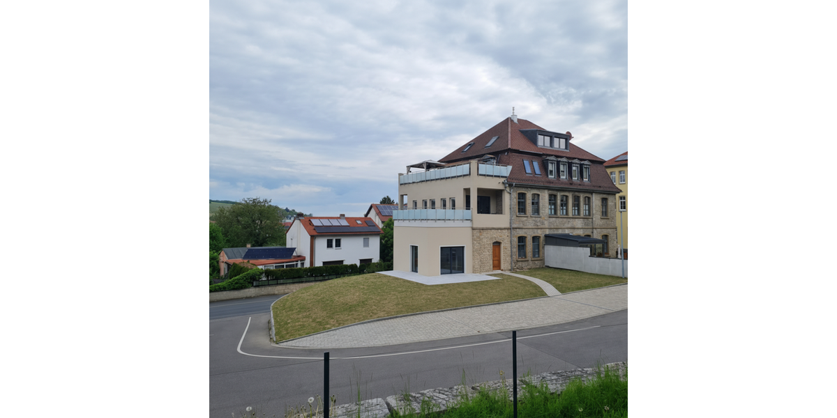 Blick ins Grüne - zentrale Wohnung 3-Zi + Wohnküche mit Garten - Erdgeschoßwohnung Marktbreit | Angebot:26157442