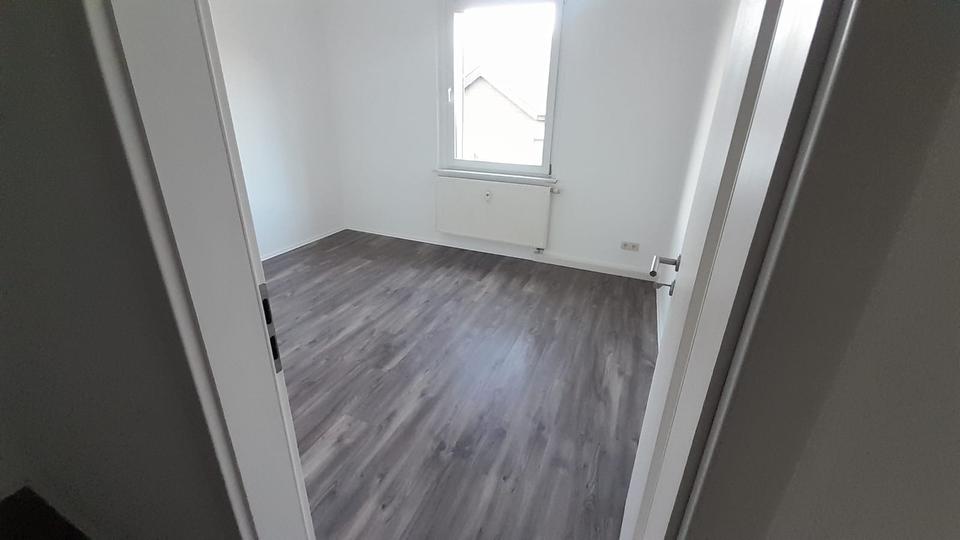 Etagenwohnung Breitenbrunn/Erzgebirge Erzgebirge - 3.5 Zimmer, 74 m&sup2;, 420&euro; | Angebot:24976456