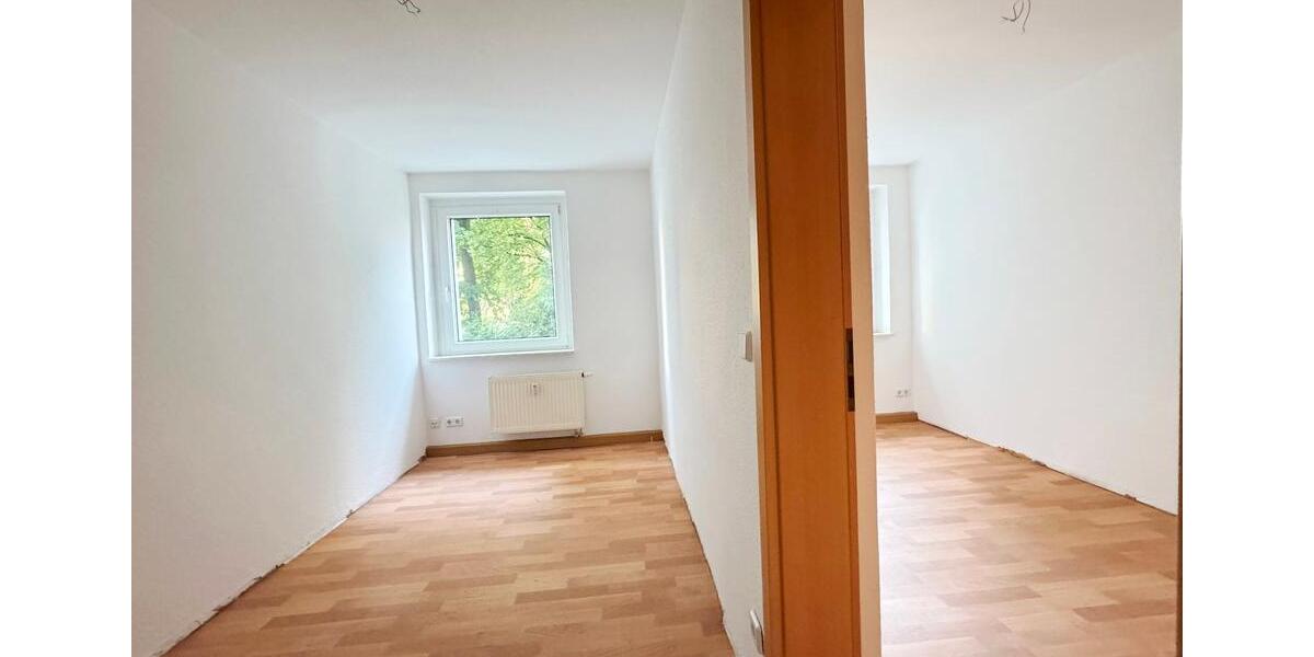 Erdgeschoßwohnung Flöha - 4 Zimmer, 69 m&sup2;, 445&euro; | Angebot:22710093