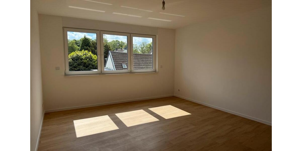 Etagenwohnung Frechen - 2 Zimmer, 76 m&sup2;, 1.150&euro; | Angebot:26611633