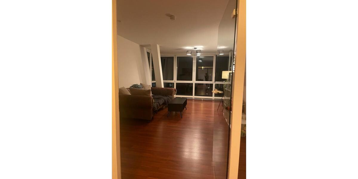 Wohnen auf Zeit Oldenburg Dobbenviertel - 14 Zimmer, 100 m&sup2;, 375&euro; | Angebot:25424842