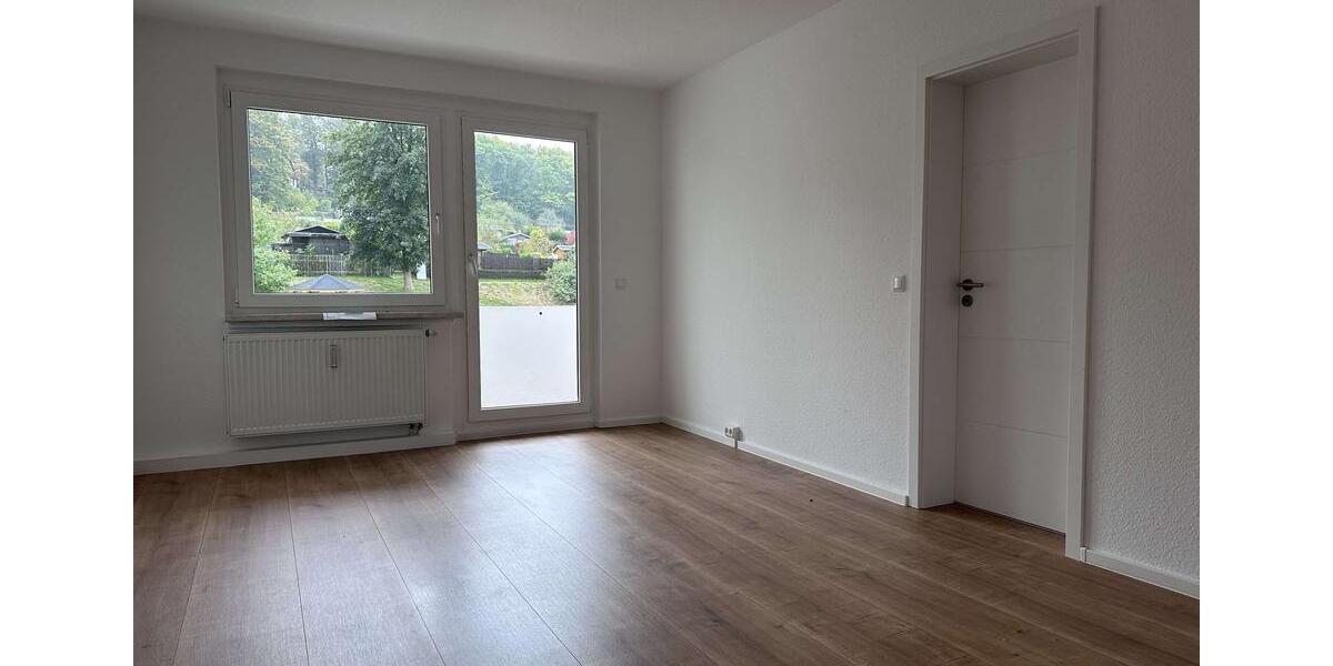 Etagenwohnung Lengenfeld - 3 Zimmer, 62 m&sup2;, 385&euro; | Angebot:25628122