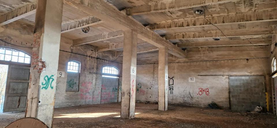 Lagerhalle in Schönebeck zimmer