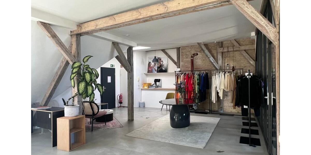 Einfamilienhaus Berlin Mitte - 3 Zimmer, 297 m&sup2;, 6.090&euro; | Angebot:24214358