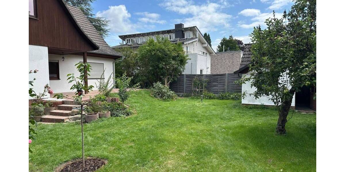 Einfamilienhaus Berlin Kladow - 7 Zimmer, 200 m&sup2;, 2.990&euro; | Angebot:23944546