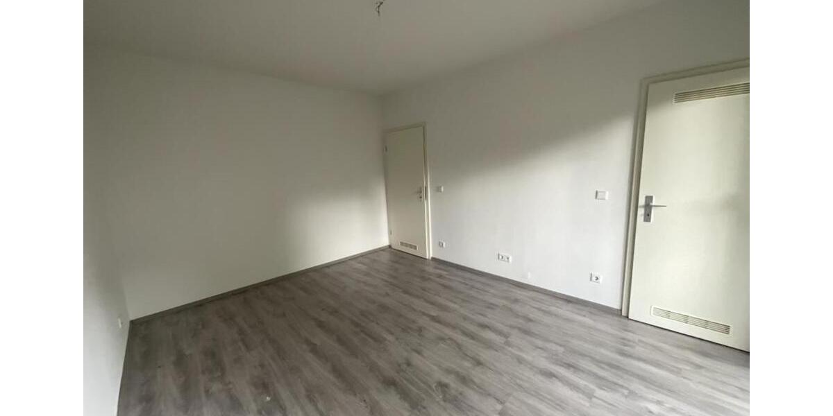 Erdgeschoßwohnung Duisburg Duisburg-Mitte - 2 Zimmer, 40 m&sup2;, 599&euro; | Angebot:26168133