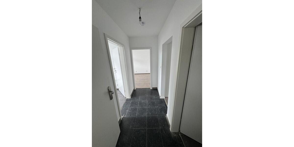 Dachgeschoßwohnung Pforzheim Weststadt - 2 Zimmer, 43 m&sup2;, 550&euro; | Angebot:26454700