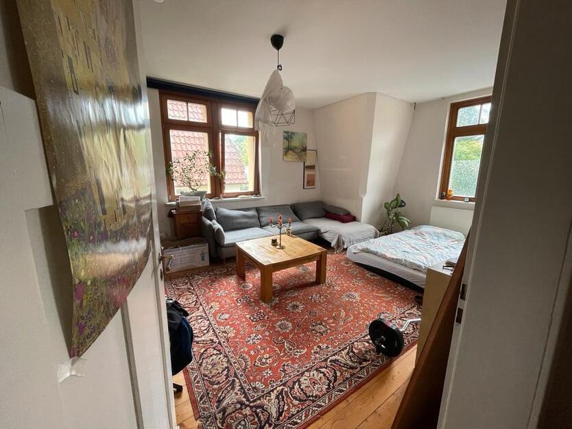 WG Zimmer in Alter Stadtvilla